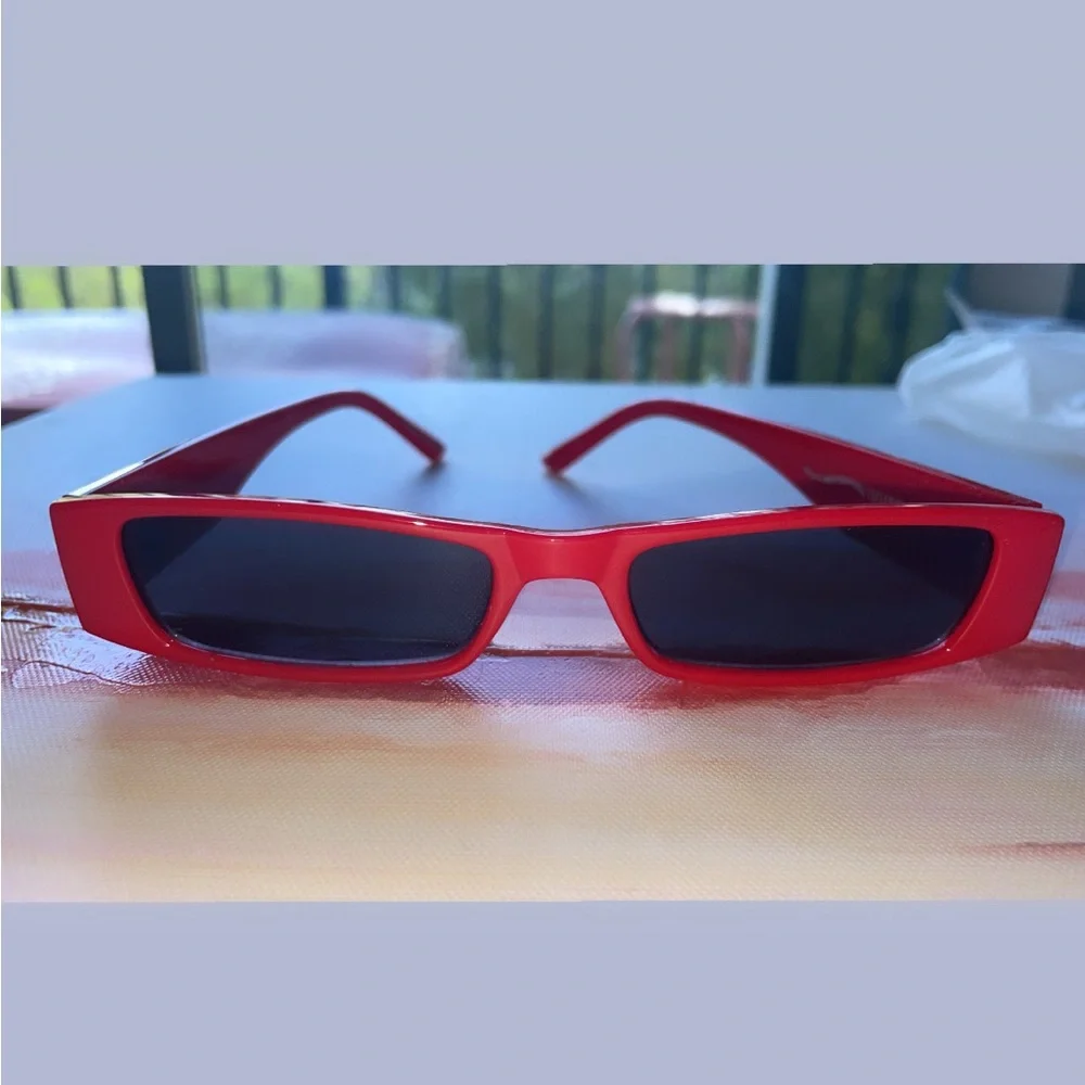 NWT-Zumiez “Nevermind” Red sunglasses - Picture 5 of 5